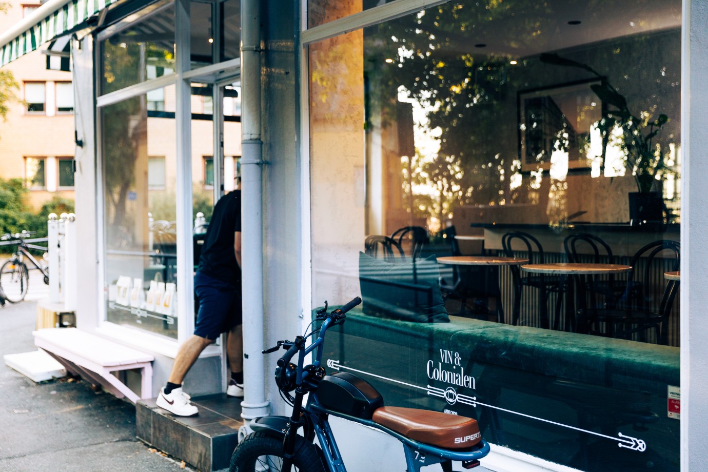 class="img-responsive